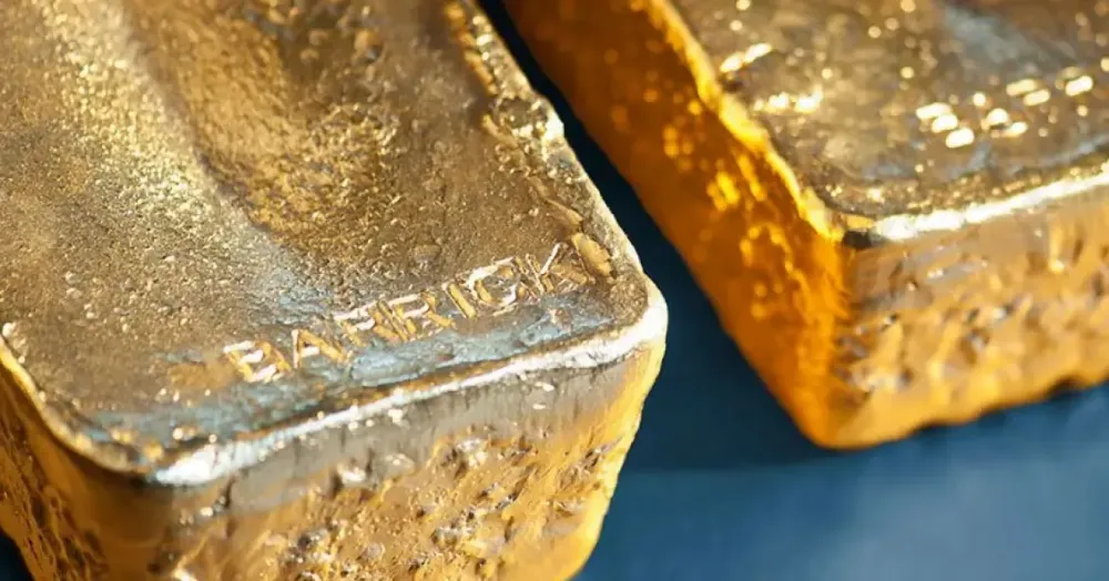 El oro supera por primera vez los US$5.000 la onza y marca un punto de ...