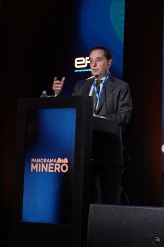 Galería | Oro, Plata y Cobre 138